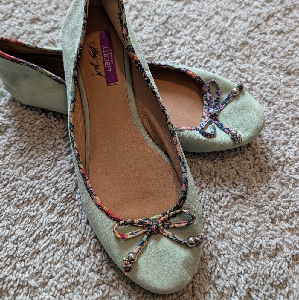 Lord & Taylor Liberty Art Fabrics Flats